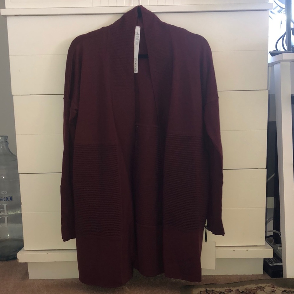 Lululemon Sit in Lotus Wrap 2